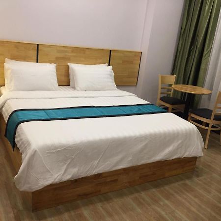 Seven Color Hotel Сиануквиль Экстерьер фото