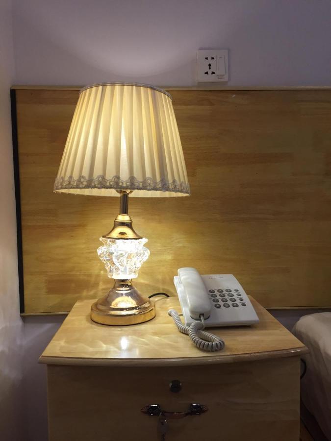 Seven Color Hotel Сиануквиль Экстерьер фото